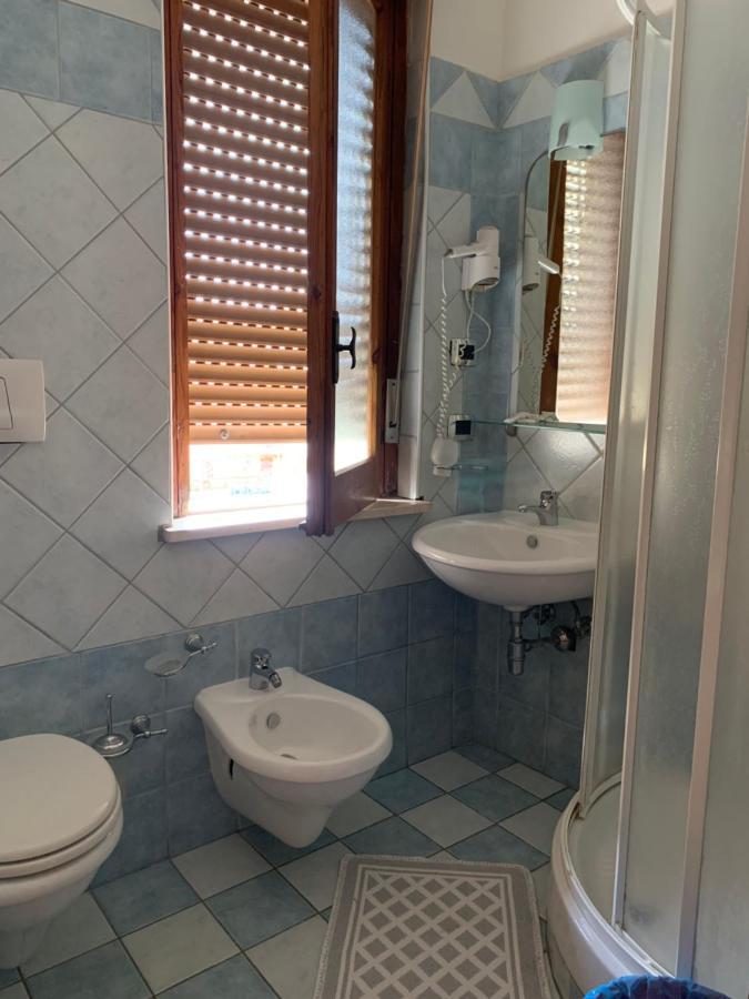B&B Continentale Scalea Bagian luar foto