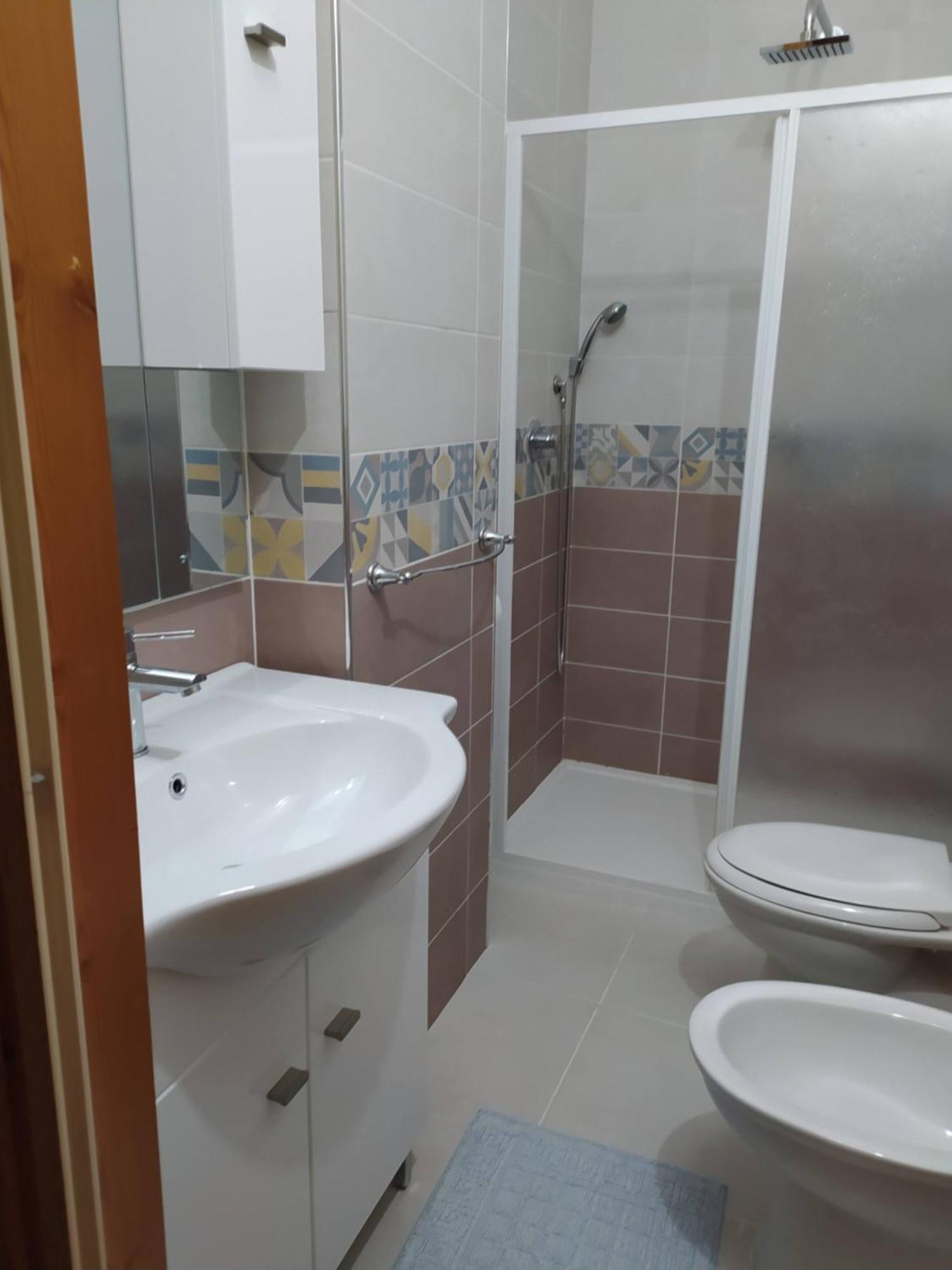 B&B Continentale Scalea Bagian luar foto